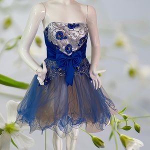 Dress Cinderella size 6